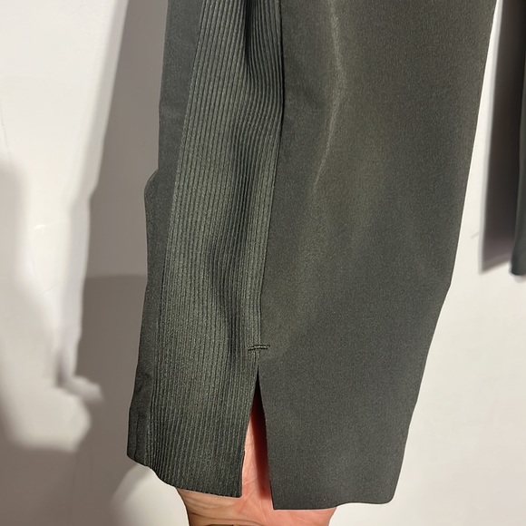 Athleta Mountain Olive Brooklyn Ankle Pants Size 2 - Picture 6 of 11